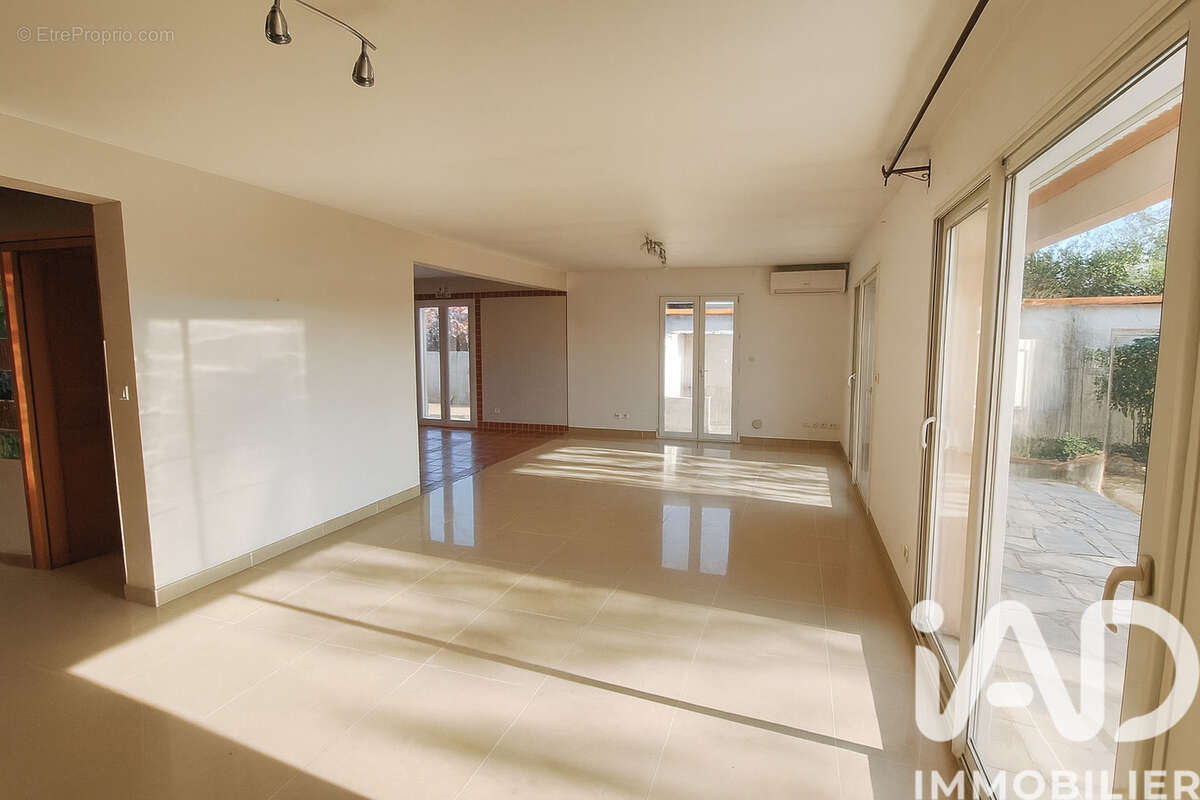 Photo 3 - Maison à ELNE