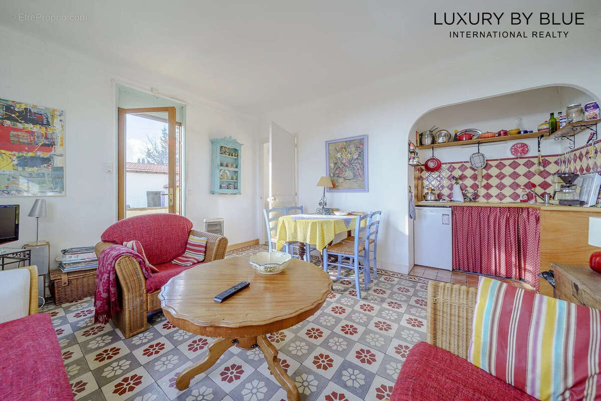 Maison à MOUGINS