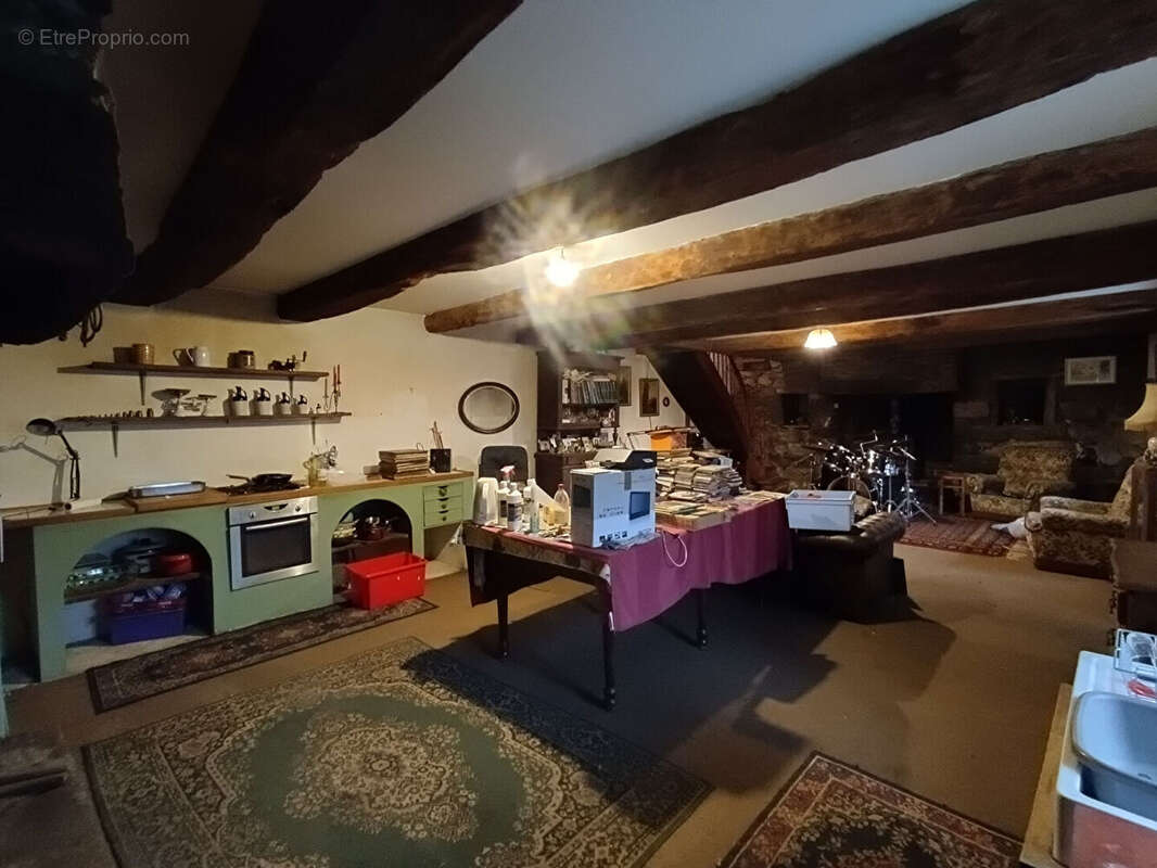 Maison à LESCOUET-GOUAREC
