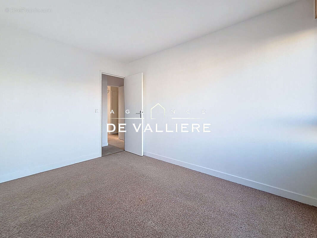 Appartement à NANTERRE