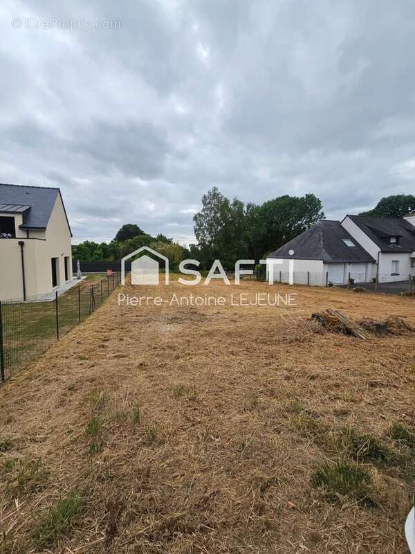 Terrain 614 m² à Limerzel  - photo 3