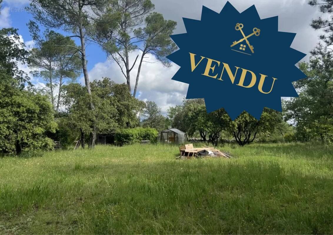 Terrain à BRIGNOLES