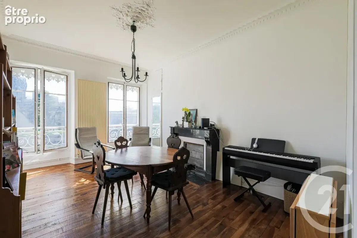 Appartement 97 m² à Grenoble  - photo 2