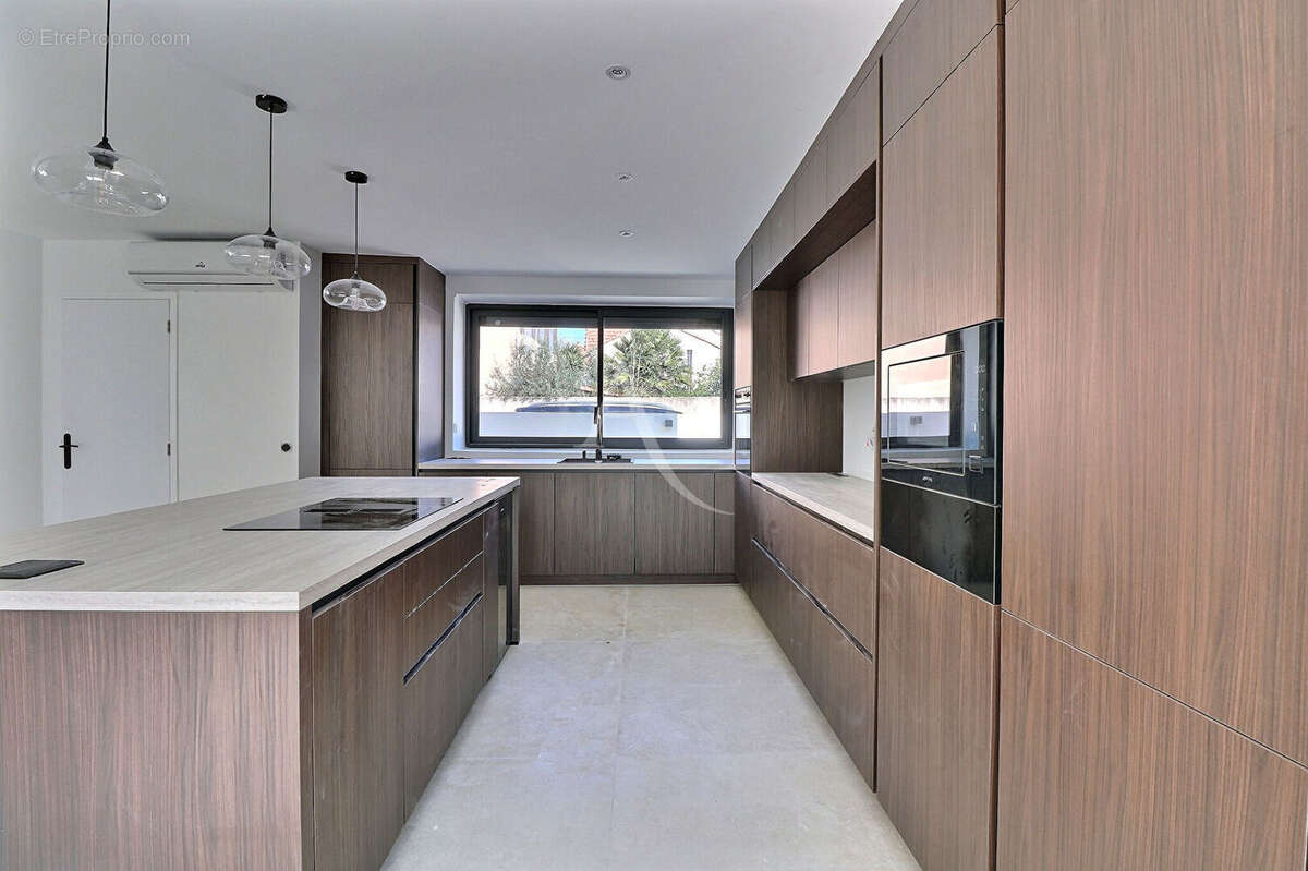 Maison à MARSEILLE-12E