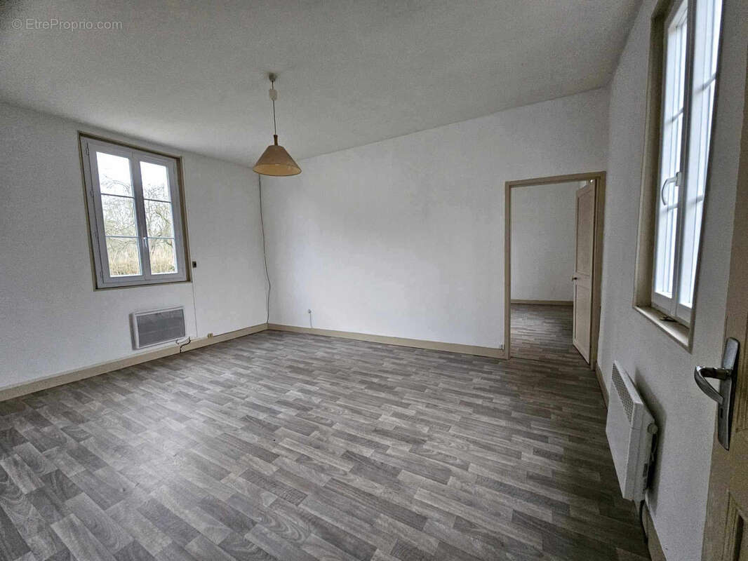 Maison à MERELESSART