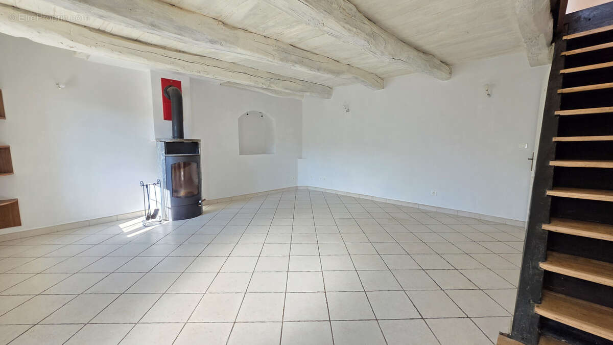 Maison de ville à CHÂTONNAY - photo 3