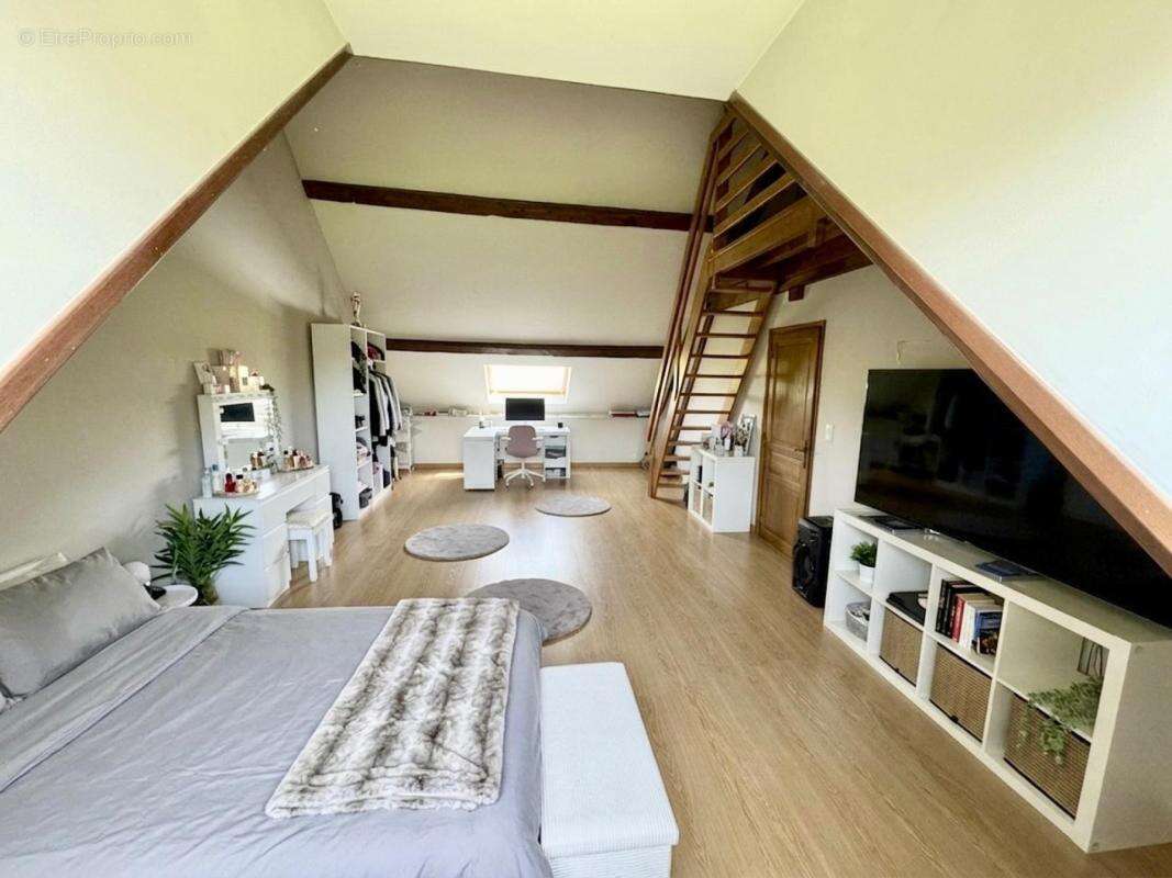 Maison à CRIQUETOT-L'ESNEVAL