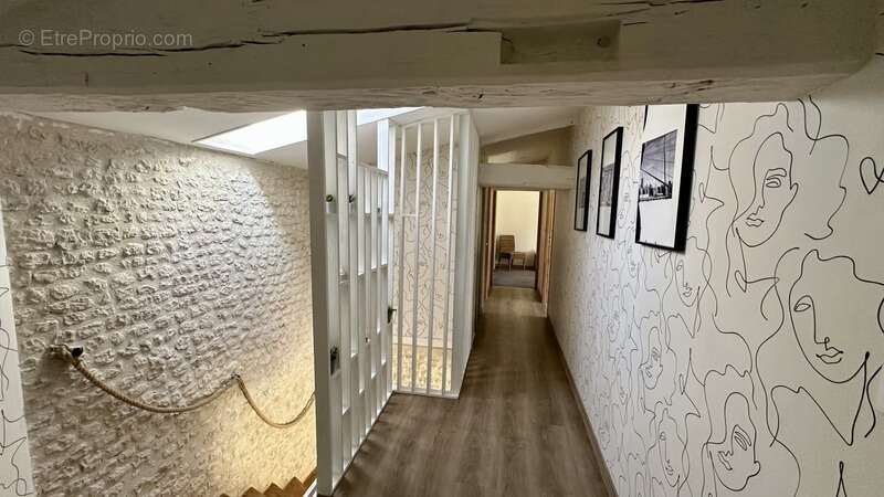 Maison de caractère à vendre - Barbezieux - photo 3