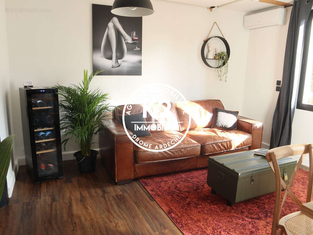 Maison à MONTELIMAR