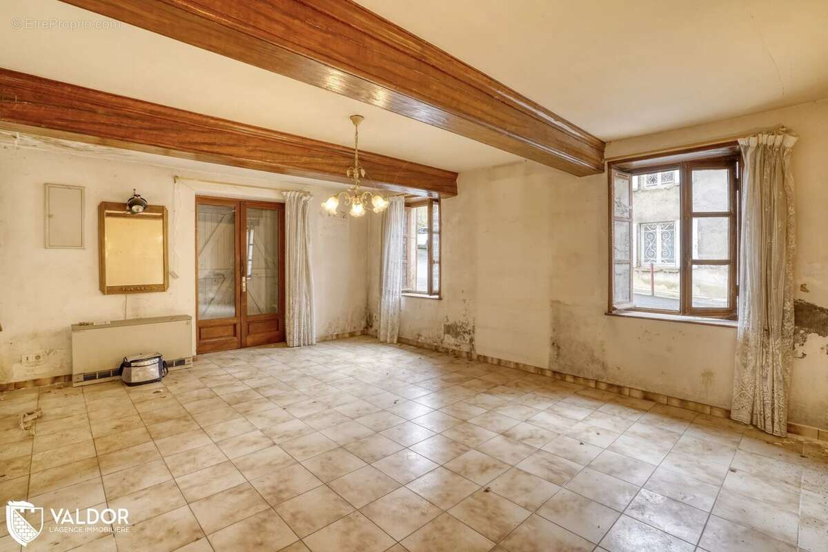 Maison à BELLEVILLE