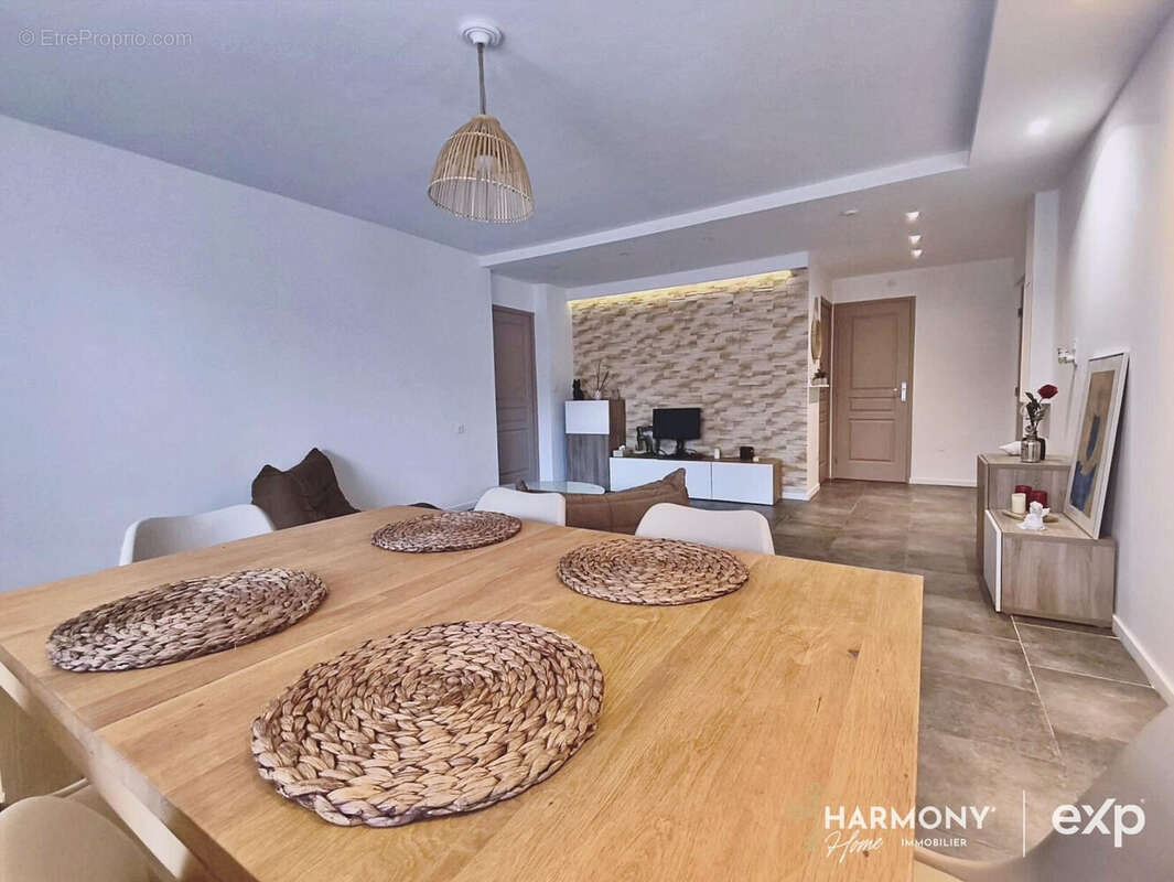 Appartement à MARSEILLE-8E