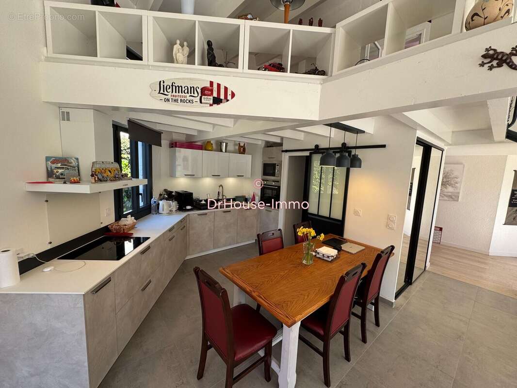 Maison 180 m² à Agde  - photo 32