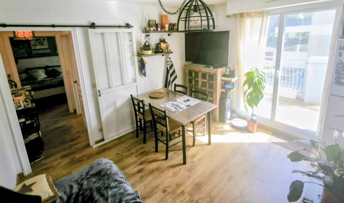 Appartement à SAINT-RAPHAEL