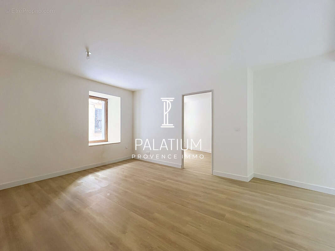 Appartement à TRETS