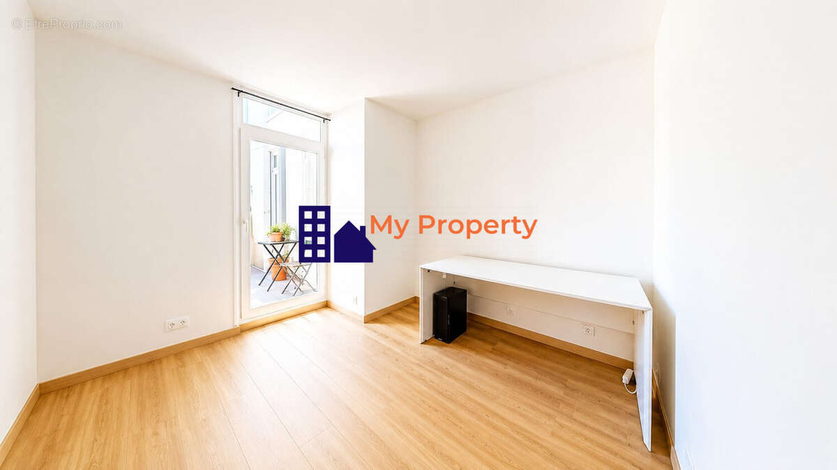 Appartement à HOUILLES
