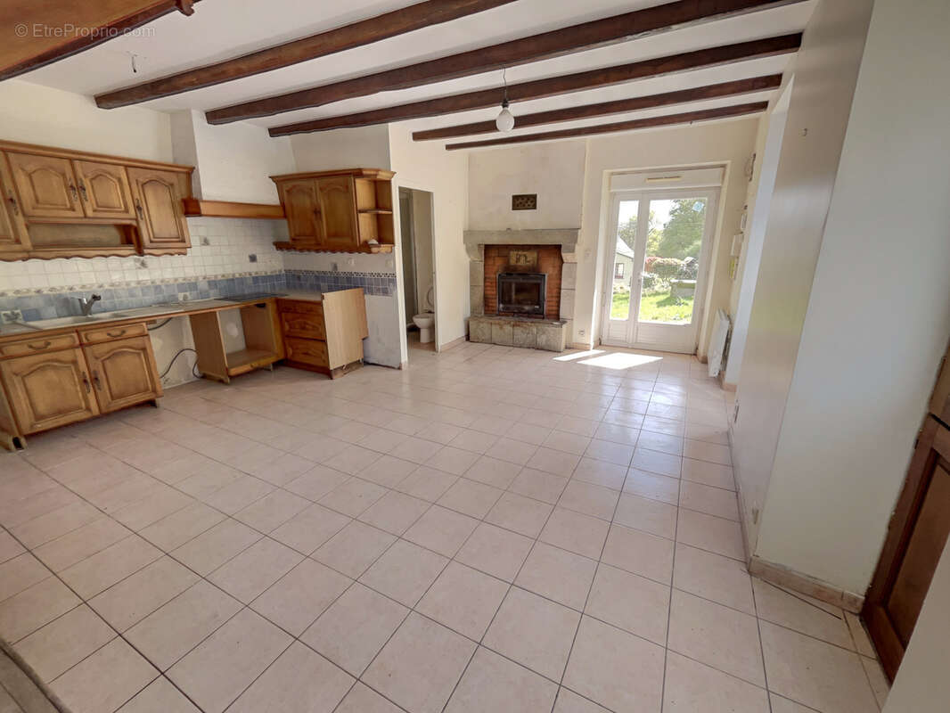 Maison à BUBRY