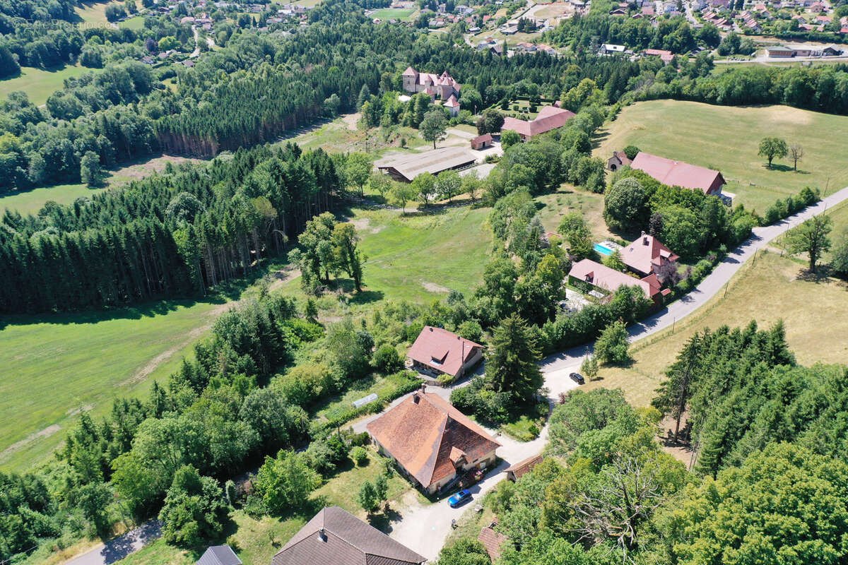 Maison à EVIRES