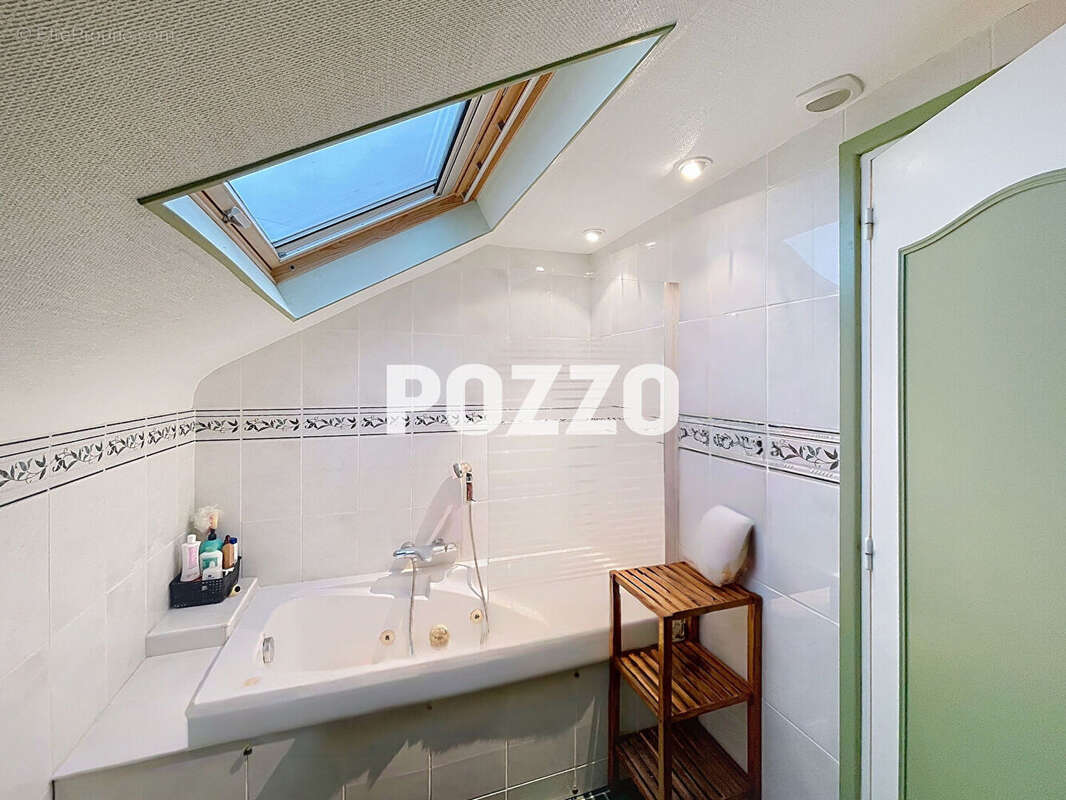 Maison à SAINT-PIERRE-SUR-DIVES