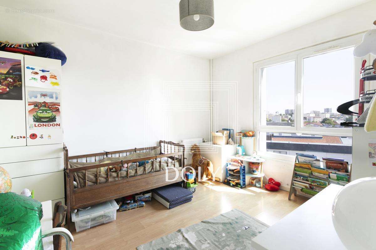 Appartement à BAGNOLET