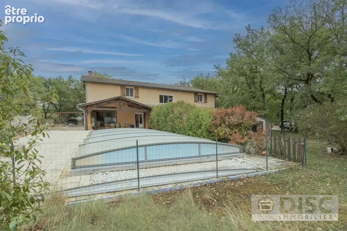 Belle maison spacieuse avec piscine à proximité de Septfonds. - photo 21