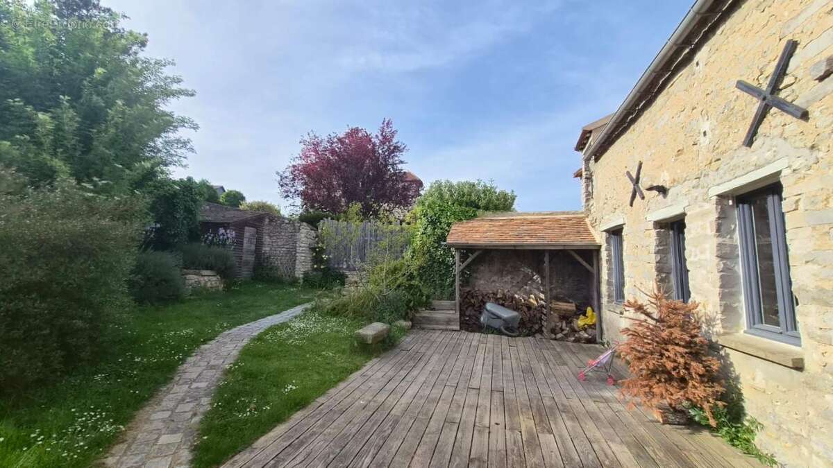 Maison à ETAMPES