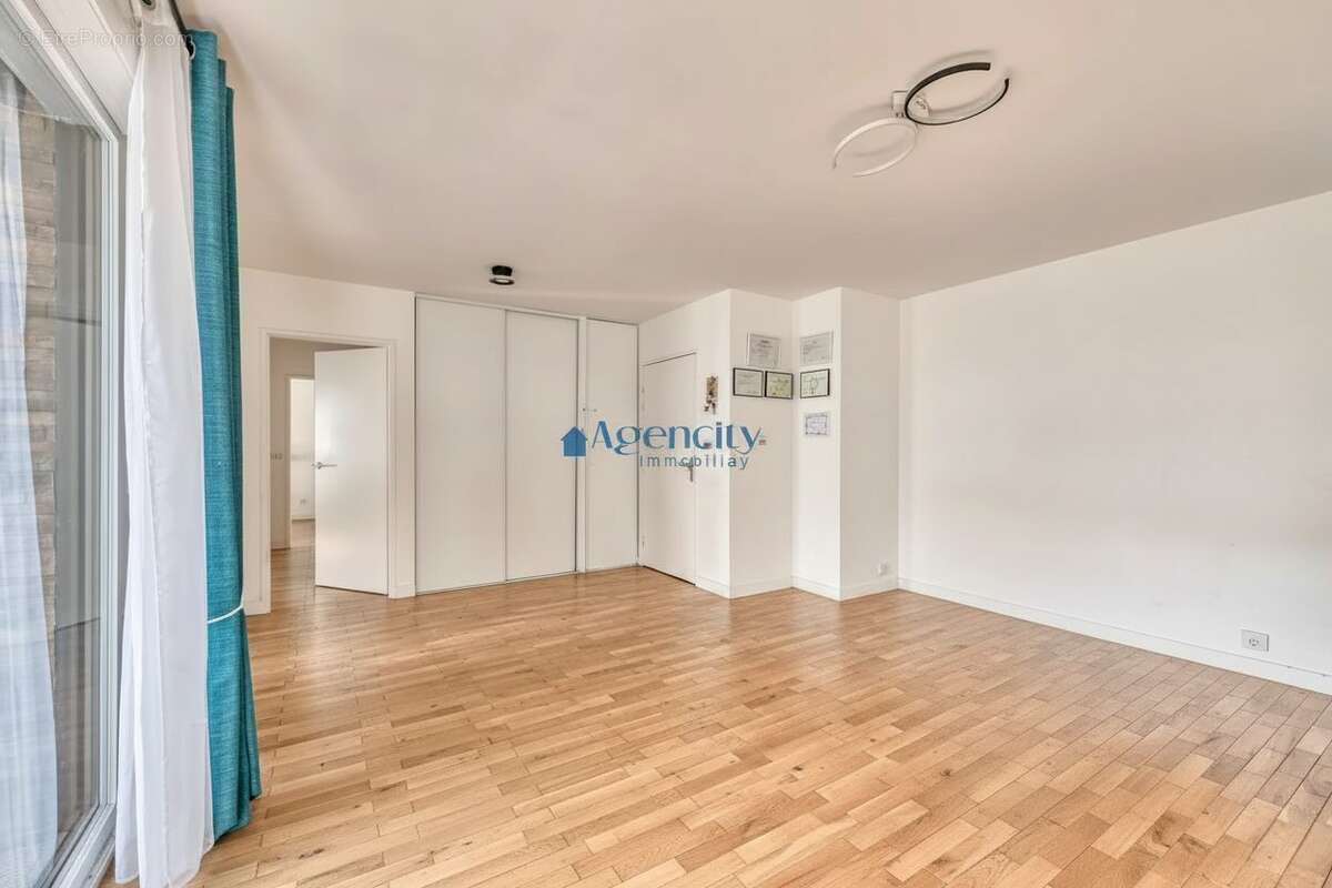 Appartement 64 m² à Noisy-Le-Grand  - photo 2