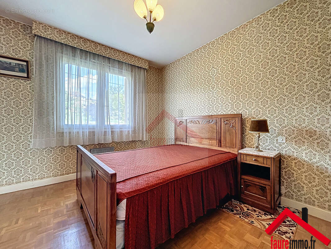 Maison à BRIVE-LA-GAILLARDE