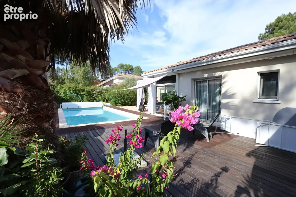 Maison à LACANAU