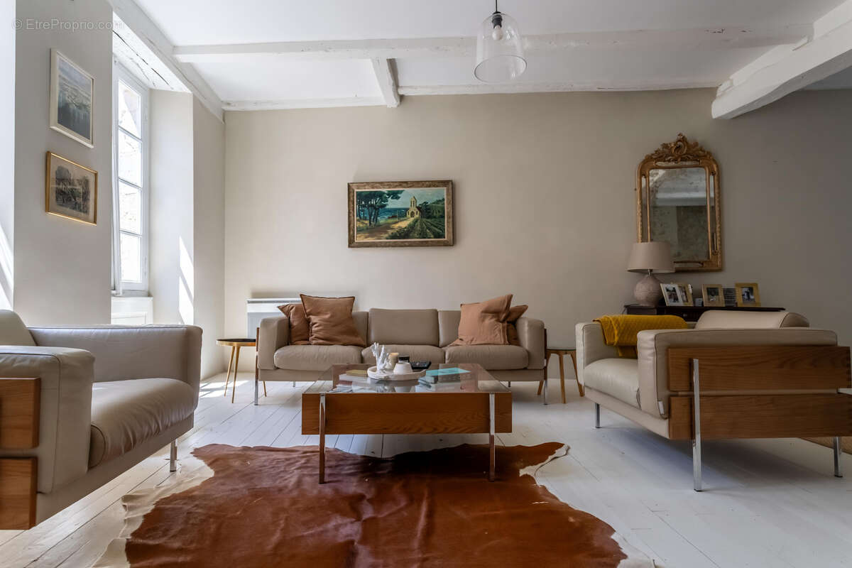 Maison de village avec jardin, garage et piscine - photo 14
