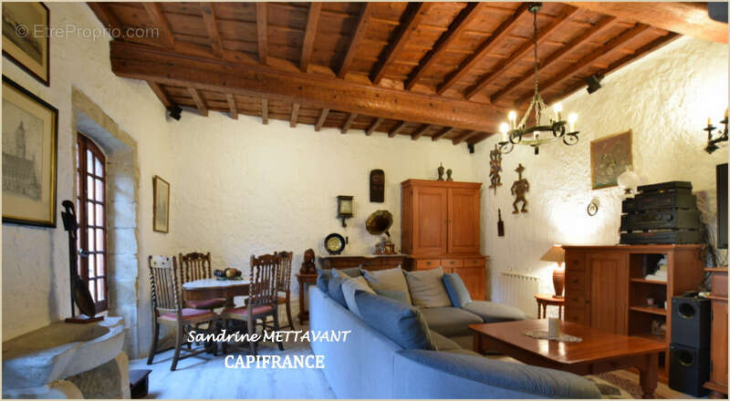 Maison à CASTELNAU-DE-GUERS