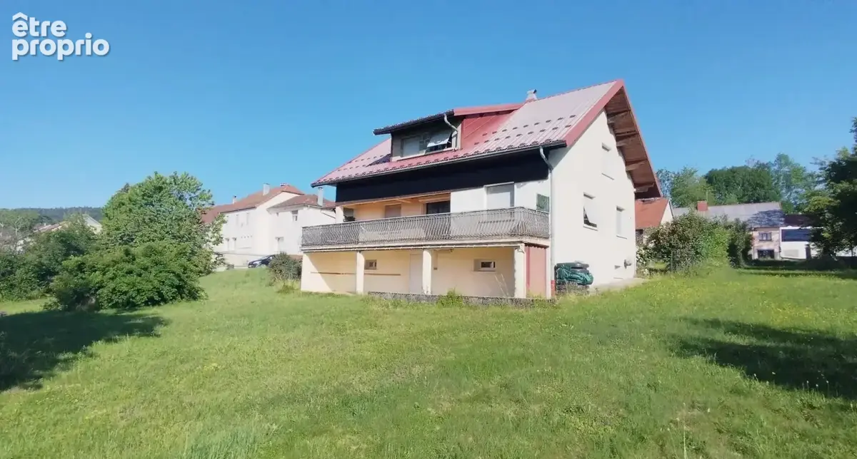 Maison à LA CHAUX-DU-DOMBIEF
