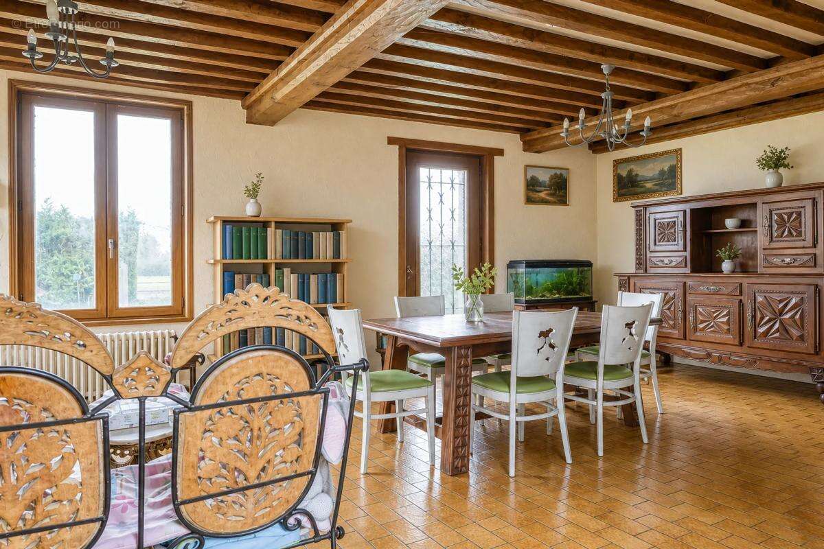 Maison 6 pièces avec grand jardin et potentiel - photo 5