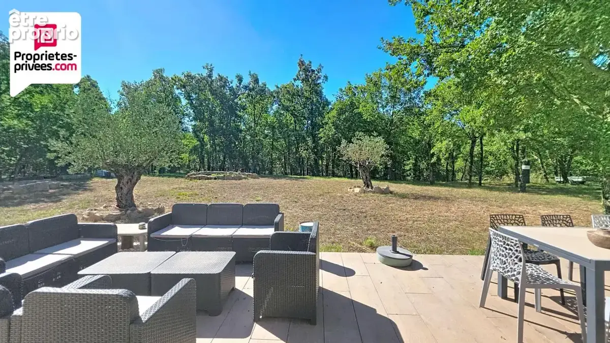 Villa de plain pied 5 pieces de 120 m2 et terrain clos et plat  de 2000 m2 - photo 4