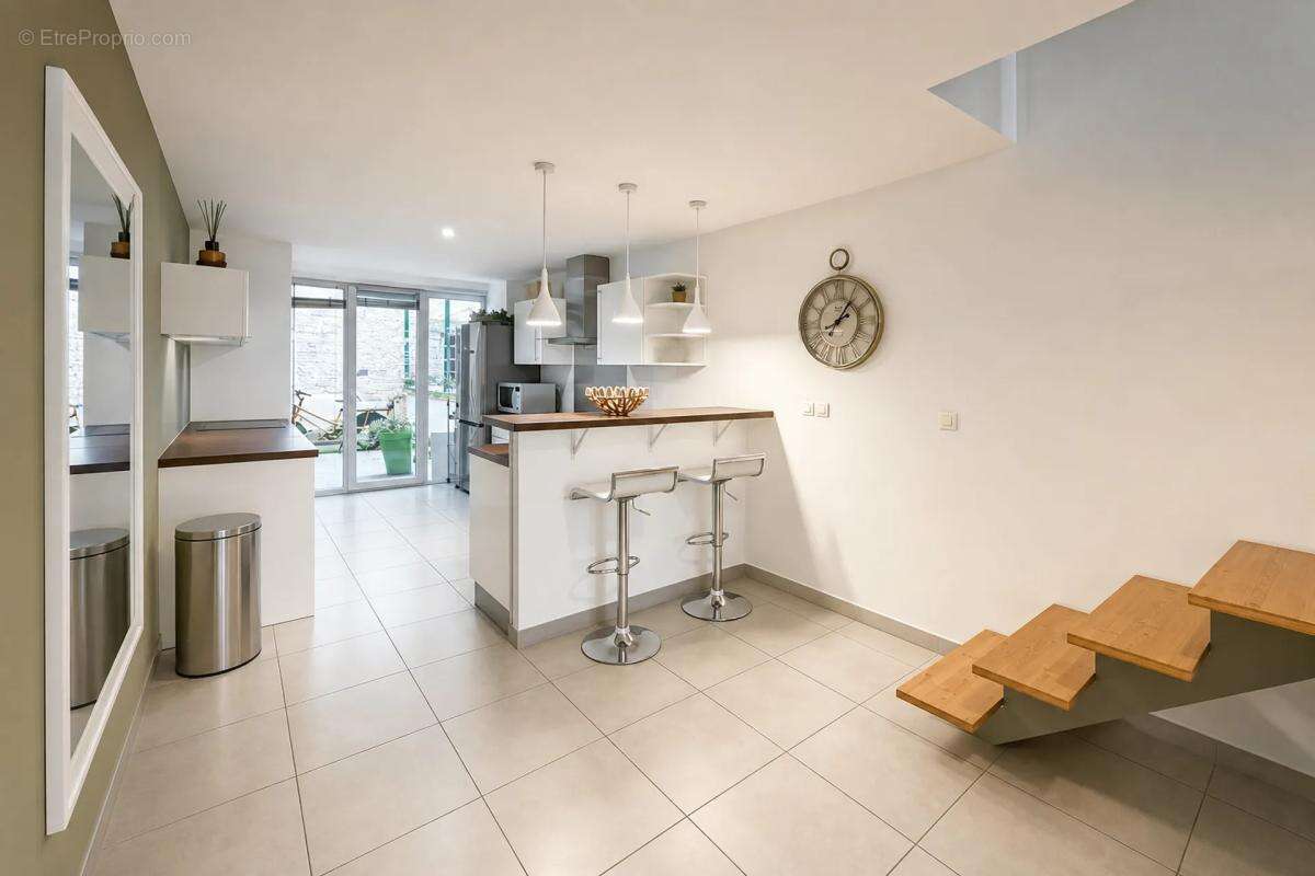 Charmant Loft T3 en Duplex à Lyon 7ème - photo 5