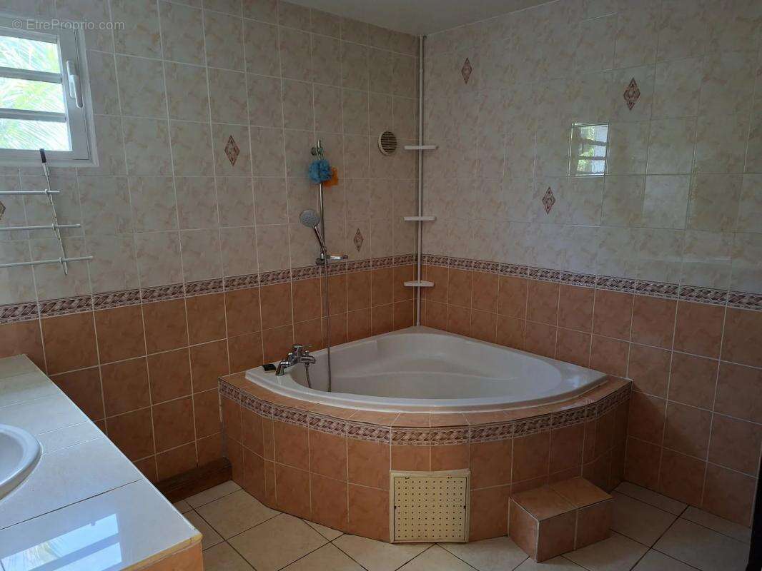 Maison à LA POSSESSION