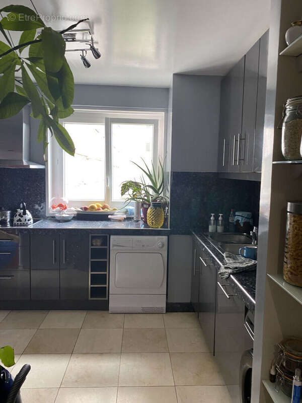 Appartement à CLICHY