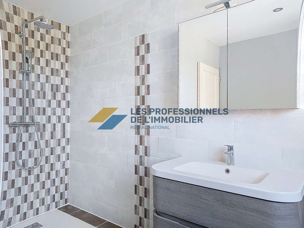 Maison à SAINT-GERMAIN-DES-PRES