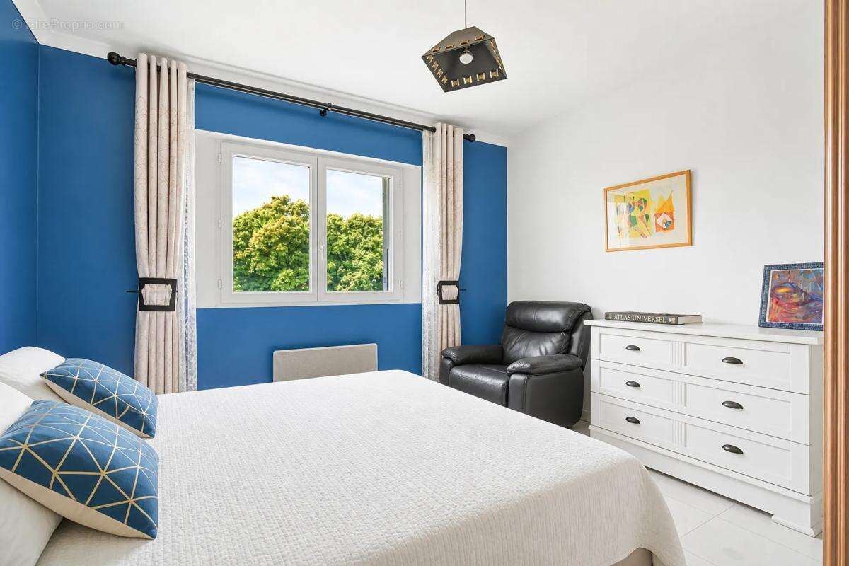 Maison familiale 6 pièces avec dépendance à Saint-Gilles - photo 5