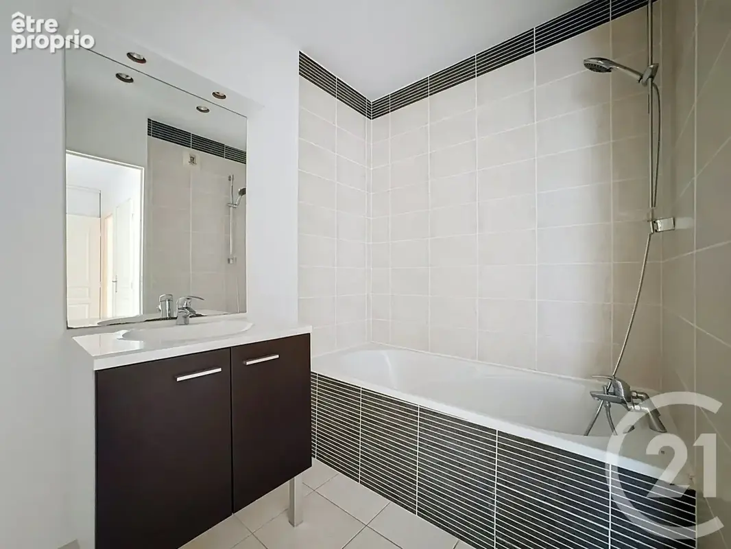 Appartement 3 pièces 69 m² à vendre à Reims (51100) - photo 15