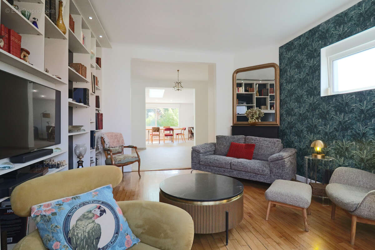 Maison à LES PAVILLONS-SOUS-BOIS