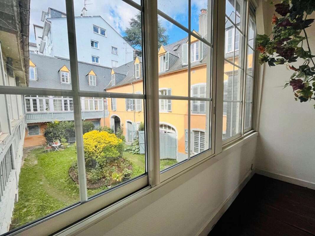 Appartement 62 m² à Pau  - photo 7