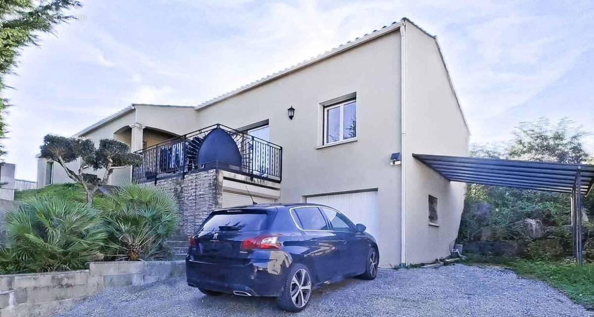 Maison à ALAIRAC