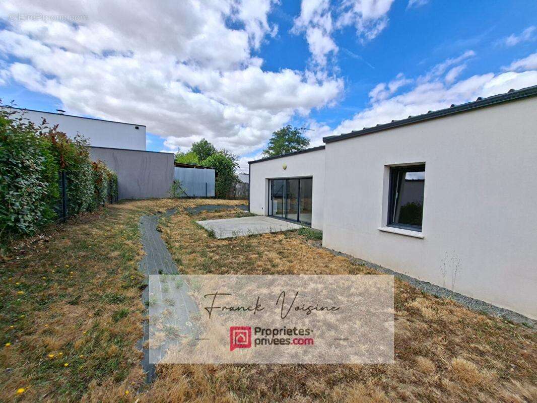 A VENDRE aux Herbiers, Maison de 84 m2 env avec 3 chambres sur une parcelle de 410 m2 - photo 15