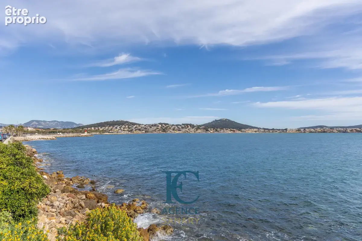 Appartement T5 de 84 m2 en front de mer aux Baux - photo 9