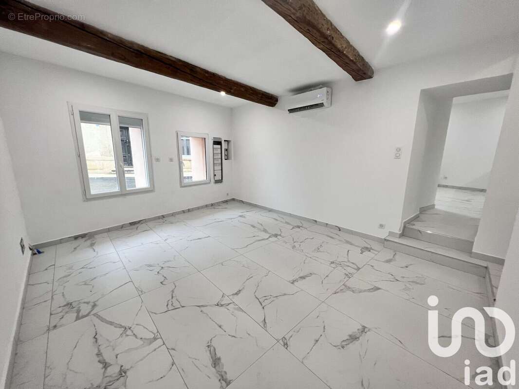 Photo 5 - Maison à GENERAC