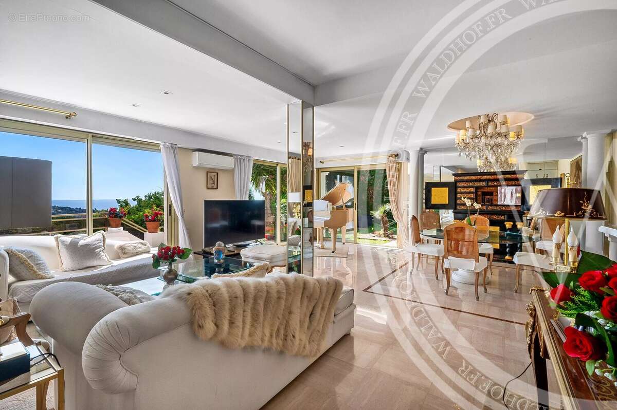 Maison à VILLEFRANCHE-SUR-MER