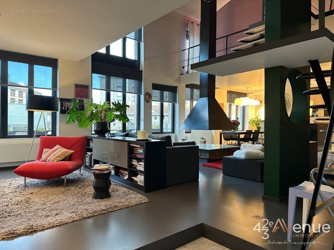 Appartement à SAINT-ETIENNE