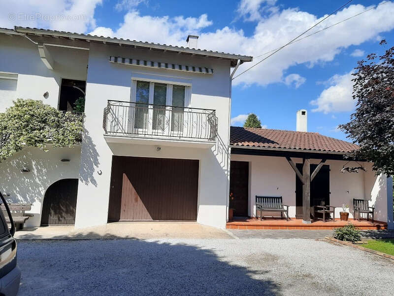 Dpt Haute Garonne (31), à vendre REVEL maison P6 - photo 6