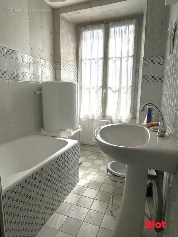 Maison à ERCE-PRES-LIFFRE
