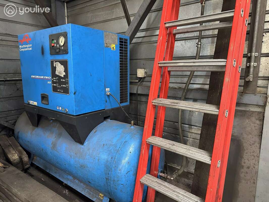 Commerce à MONTIGNY-LE-CHARTIF